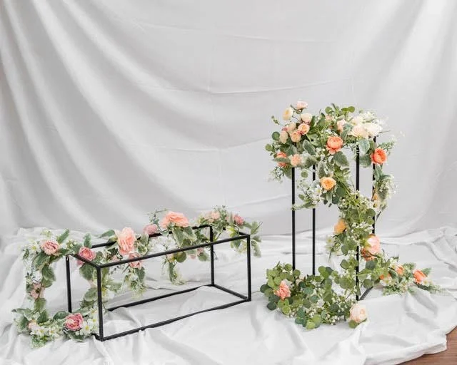 Black Metal Centrepiece
